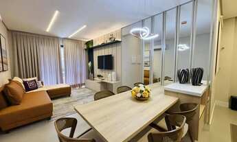 Imagem 2: Apartamento em condomínio de alto padrão a poucos passos do mar, Praia de Palmas/SC