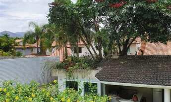 Imagem 3: Casa duplex na Barra da Tijuca com infra estrutura de lazer privativa