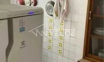 Imagem: Apartamento - / Residencial / Glória