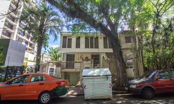 Imagem 2: Sobrado com 356m² no Bairro Petrópolis