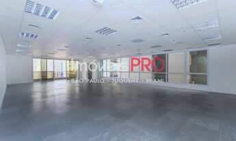 Imagem: Sala comercial de 170m², localizada em