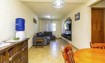 Imagem 5: Sobrado para Venda em Curitiba, Capão Raso, 3 dormitórios, 1 suíte, 4 banheiros, 2 vagas