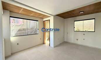 Imagem 6: Sobrado na Serraria com 3 dormitórios, 2 banheiros e 2 vagas de garagem