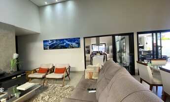 Imagem 5: Casa de condomínio para venda tem 260 metros quadrados com 3 quartos