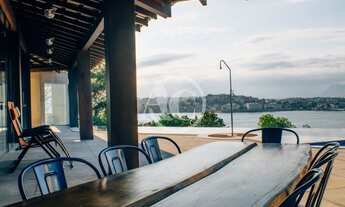 Imagem 3: Casa duplex de luxo de frente para o mar, 4 suítes, 5 vagas, Morro do Moreno, Praia da Cos