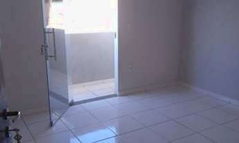 Imagem 4: Aluga-se KITNET Kitnet com 2 dormitórios