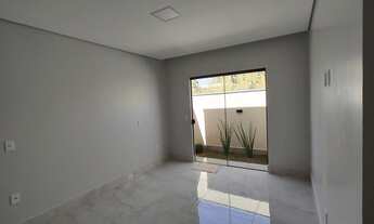 Imagem 3: Vende-se casa alto padrão com três suítes em Arniqueiras