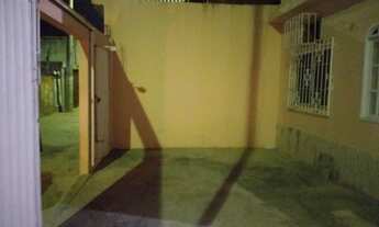 Imagem 2: Casa para venda com 48 metros quadrados com 1 quarto em Porto do Carro - Cabo Frio - RJ