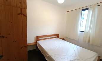 Imagem 5: Confortável apartamento de 2 dormitórios com sacada na Praia da Enseada, a poucos minutos