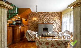 Imagem 2: Casa para aluguel, 5 quartos, 1 suíte, 2 vagas, Cônego - Nova Friburgo/RJ