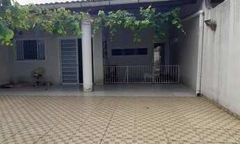 Imagem 4: Casa de condomínio para venda possui 106 metros quadrados com 3 quartos