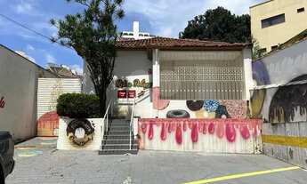 Imagem 2: Amplo sobrado comercial ou Residencial, com edícula no fundo, 3 salas na parte térrea e 1