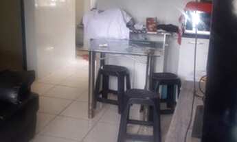 Imagem 5: Sobrado aceito carro