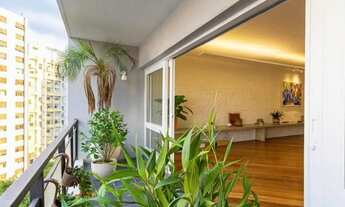 Imagem: Prédio recuado. Andar alto com Terraço!