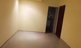 Imagem 3: Sobrado com 419 m², 5 quartos, 3 suítes, 4 vagas, galpão, varanda - Aceita Permuta - Metrô