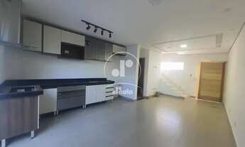 Imagem: Sobrado novo com 95 m² de área construída