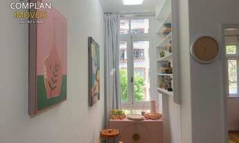 Imagem 2: Apartamento com 2 dormitórios à venda, 70 m² por R$ 850.000,00 - Copacabana - Rio de Janei