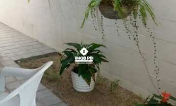 Imagem 7: Imóvel para venda possui 304 metros quadrados com 6 quartos em Amazônia Park - Cabedelo