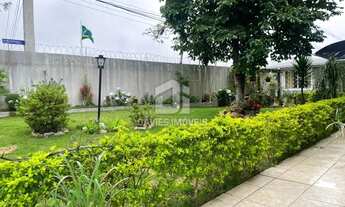 Imagem: Sobrado à venda no bairro Solar em Curitiba/