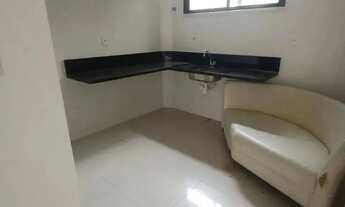 Imagem 5: Imóvel para venda possui 109 metros quadrados com 3 quartos em Buraquinho - Lauro de Freit