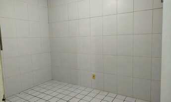 Imagem 7: ALUGO APARTAMENTO 2/4 COM GARAGEM