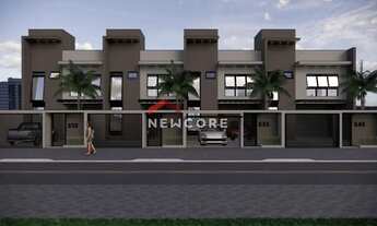 Imagem: Sobrado em Rua Ouvidor - Glória - Joinville/SC