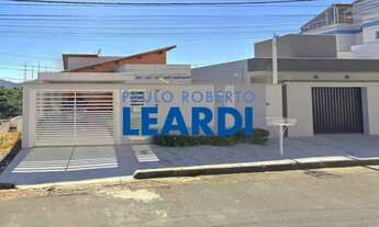 Imagem: CASA ASSOBRADADA - RESIDENCIAL MORUMBÍ