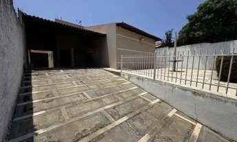 Imagem: Imóvel para aluguel possui 200 metros quadrados