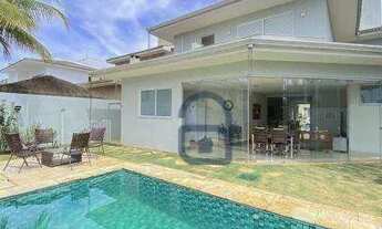 Imagem: Sobrado Mobiliado com Piscina e 4 Quartos