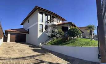 Imagem 3: Casa com três dormitórios no Desvio Rizzo