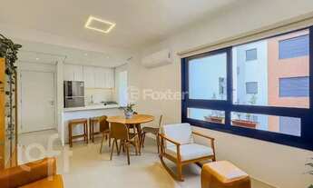 Imagem 3: Foxter vende excelente apartamento mobiliado, com 58m², 2 quartos, sendo 1 suíte, 2 vaga d