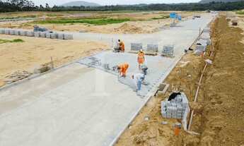 Imagem 6: Em Meio a Natureza EsverdeanteTerrenos Planos à venda em Loteamento Premium, São João do R