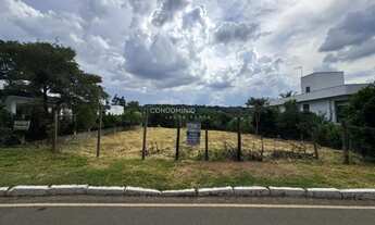 Imagem 3: Terreno Exclusivo para Seu Projeto dos Sonhos