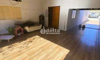 Imagem: Casa Residencial Padrão em Uberlândia