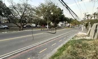 Imagem 3: Excelente terreno em aclive na entrada da praia de Piratininga, Niterói