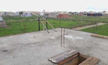 Imagem 4: Construção e terreno