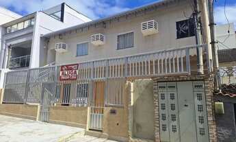 Imagem: Kitnet, 1 amplo cômodo, cozinha e 1 banheiro