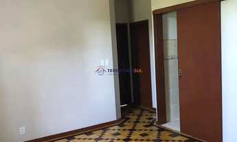 Imagem 3: Apartamento 2 Dormitórios Reformado no São João Av. Pátria