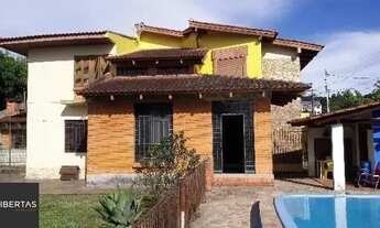 Imagem 4: Casa em Porto Alegre, no bairro Aberta dos Morros, com 4 dormitório(s), e 4 banh