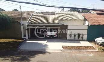 Imagem: Excelente Casa Rica em Armários Planejados