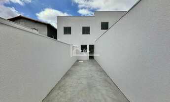 Imagem: Casa à Venda no bairro Jardim Leblon, 2