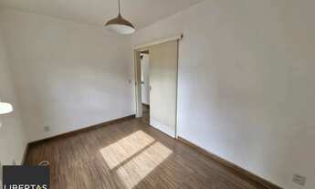 Imagem 6: Apartamento em ótimo estado com 2 dormitórios