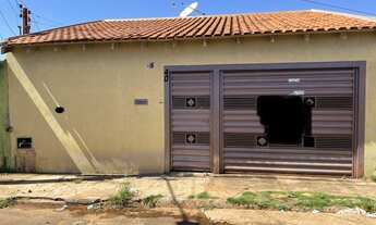 Imagem: Casa nas Moreninhas - Rua Sambacuim