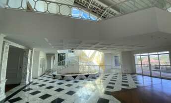 Imagem 7: Casa cinematografica no Alphaville 10 com 2.720m2 Terreno / 1754m2 AC - 7 Suítes + Campo d