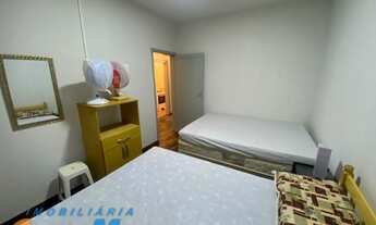 Imagem 7: Apto com sacada e vista para o mar