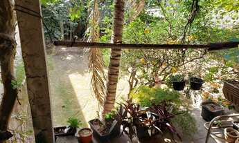 Imagem 2: Casa para venda possui 360 metros quadrados com 6 quartos em Dom Bosco - Betim - MG