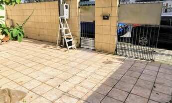 Imagem 2: Casa Térrea para Venda em Santos, Aparecida, 3 dormitórios, 3 banheiros, 3 vagas