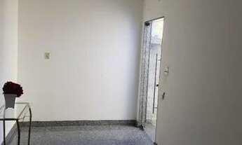 Imagem 2: Apartamento 2qts com armários, 02banhos sendo 1 suite,sala,coz ,area serv. 01 vaga garagem