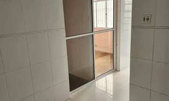 Imagem 5: Salão comercial com aproximadamente 120m², contendo 4 salas, cozinha, banheiro e quintal