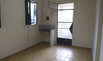 Imagem 3: Aluga-se kitnet Quarto com aluguel por R$600 /mês